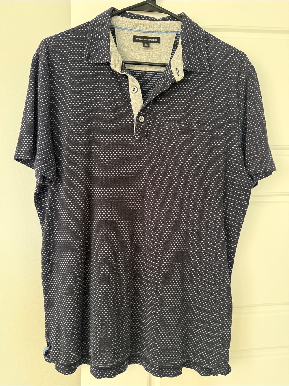 Banana Republic Navy and White Microdot Polo